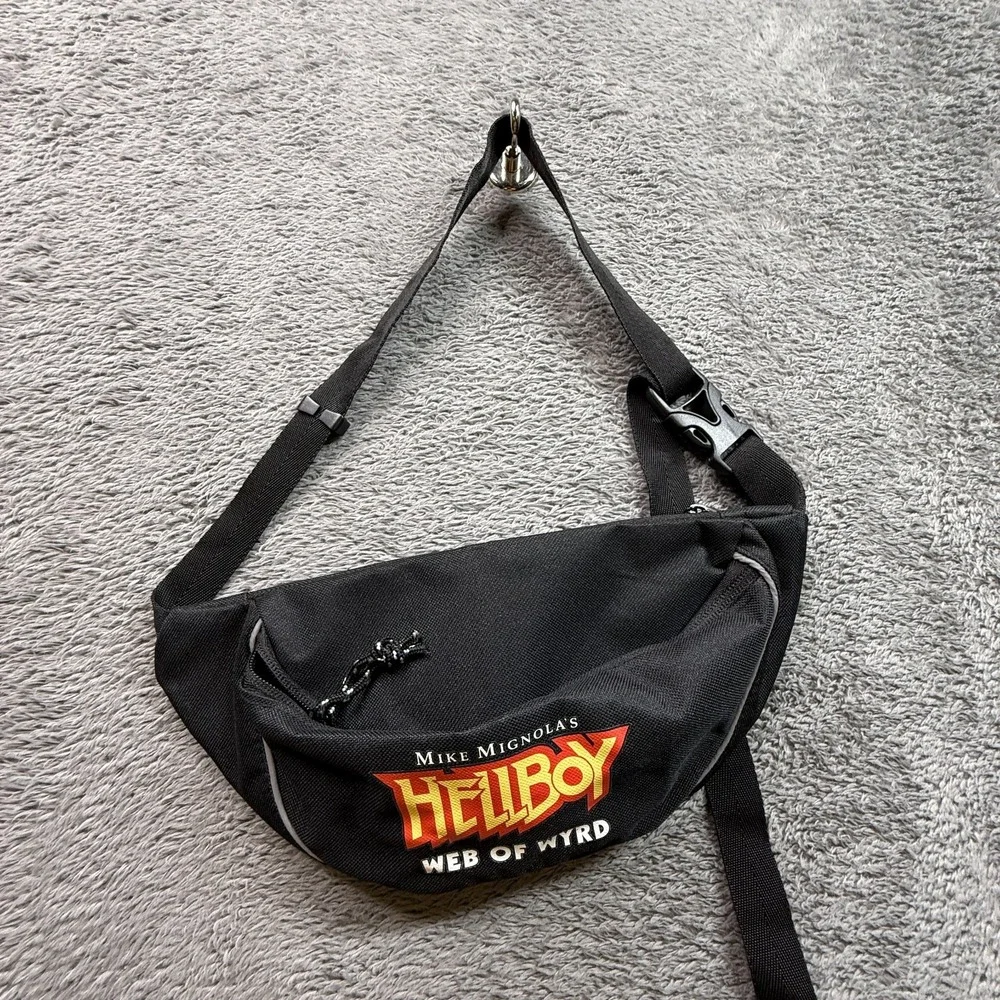 Mike Mignola Hellbody Web of Wyrd Fanny Pack Waist Bag Comic Merch Black NWOT